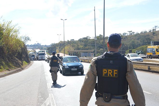 Feriado terá restrições ao tráfego de veículos de carga em BRs