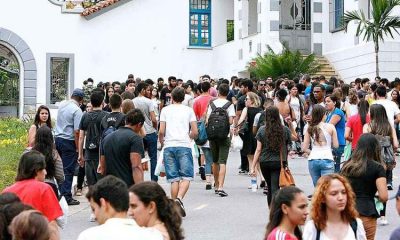 Doze mil servidores mineiros poderão ser exonerados