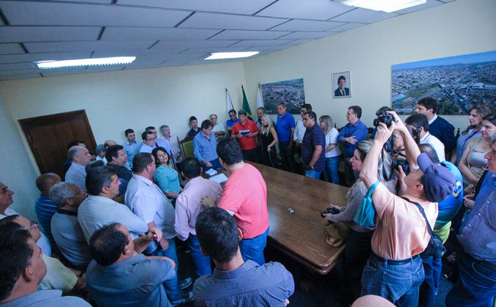 Prefeitura de Araxá e Banco do Brasil assinam convênio piloto no país