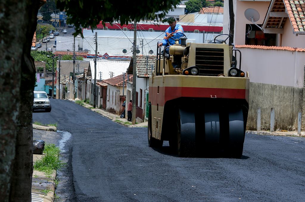 Tapa-Buracos; Limpeza em áreas verdes; 1º LIRA de 2018; Recapeamento Asfático