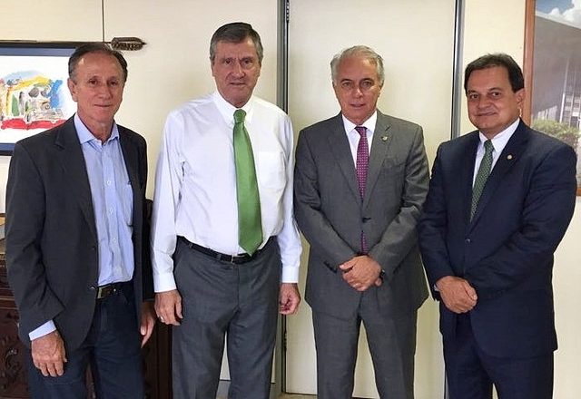 Ministro da Justiça garante a Piau recursos para Guarda Municipal e para projeto de segurança de Uberaba e região