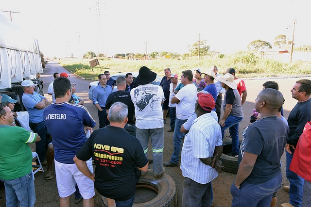 Diante da greve dos caminhoneiros, PMU concentra esforços para manter combustível aos serviços essenciais 