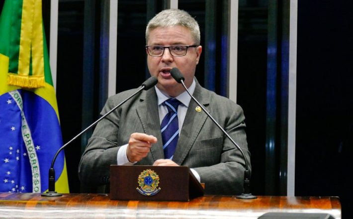 Legislativo vai entregar a Medalha Major Eustáquio ao senador Anastasia