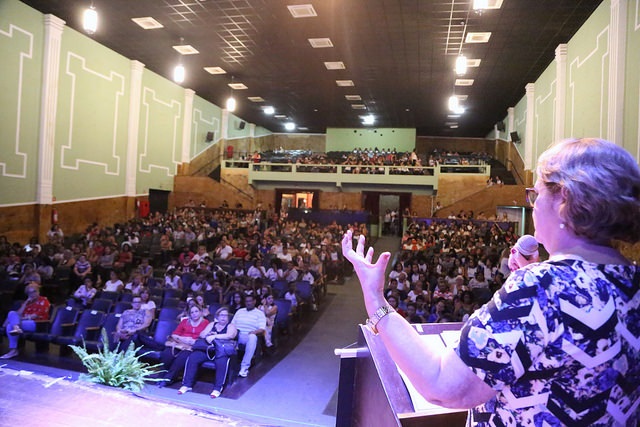 1º Fórum das Famílias da Rede Municipal de Ensino provocou reflexões aos pais