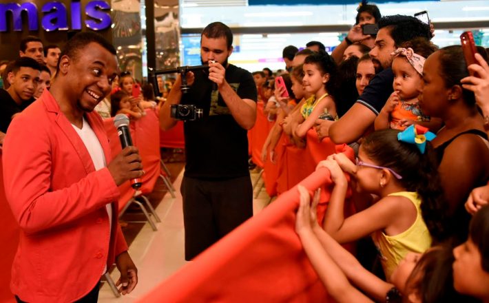 Shopping Uberaba recebe corais na Praça de Alimentação