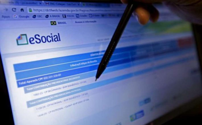 eSocial: cadastramento para empresas do Simples termina amanhã (9/4)