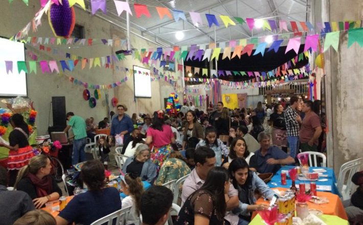 Arraial Doze Guerreiras lota Salão da Igreja São Benedito