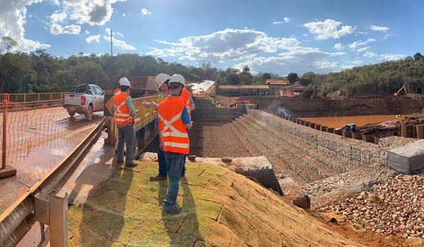 Igam acompanha obras para contenção de rejeitos na Bacia do Paraopeba