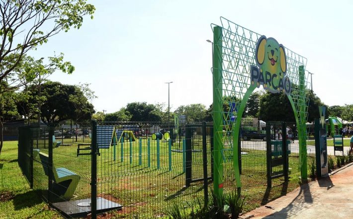 Ação Para o Bem inaugura Praça Por do Sol com sucesso de público e animais de estimação
