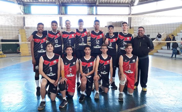 Vôlei sub 17 da Funel fica em quarto lugar no mineiro