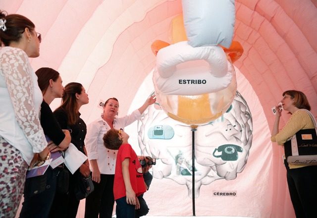 Orelha gigante mostra o funcionamento do ouvido na 7ª ExpoCigra Fiemg