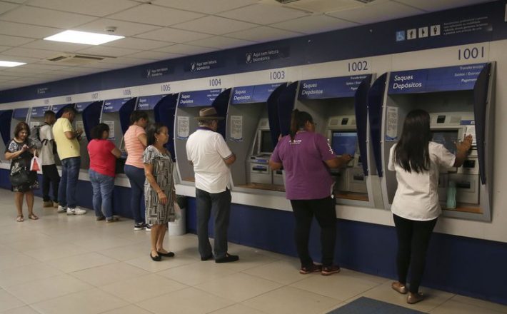 Bancos fecham na segunda e terça-feira de carnaval