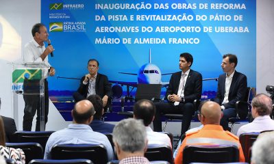 Prefeito entrega demandas ao ministro substituto de Infraestrutura