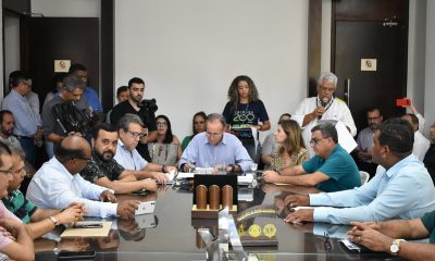 Dez ordens de serviço são assinadas pelo Prefeito Paulo Piau