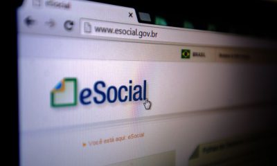 Veja como atualizar o eSocial com novo valor do salário mínimo