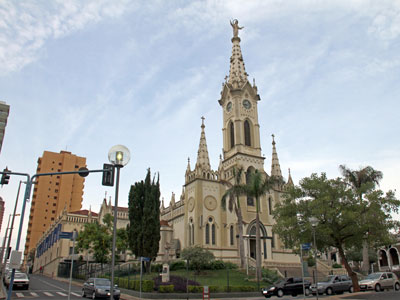 Catedral Metropolitana de Uberaba celebra 200 anos