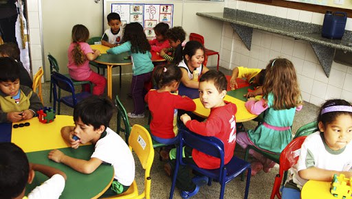 Cresce o número de crianças matriculadas em creches públicas no Brasil