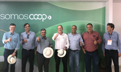 Diretores da ABCZ visitam a Casa Paraná Cooperativo no Show Rural Coopavel