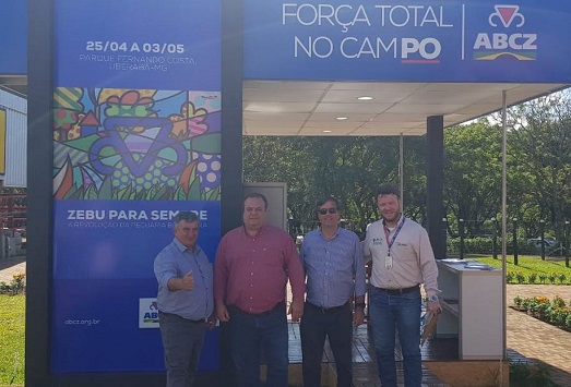 Diretores da ABCZ participam de Show Rural Coopavel