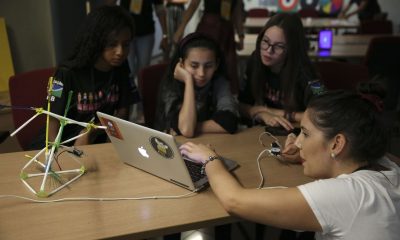 Meninas SuperCientistas estimula carreira científica entre alunas