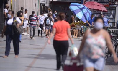 Covid-19: Brasil adota uso de máscaras como política de saúde pública