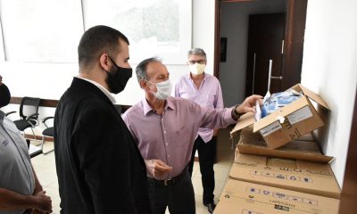 Grupo Bahamas doa cinco mil máscaras laváveis para Uberaba