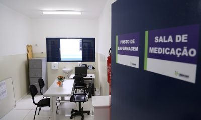 Chiteiras confeccionam toalha que será rifada para ajudar entidades assistenciais