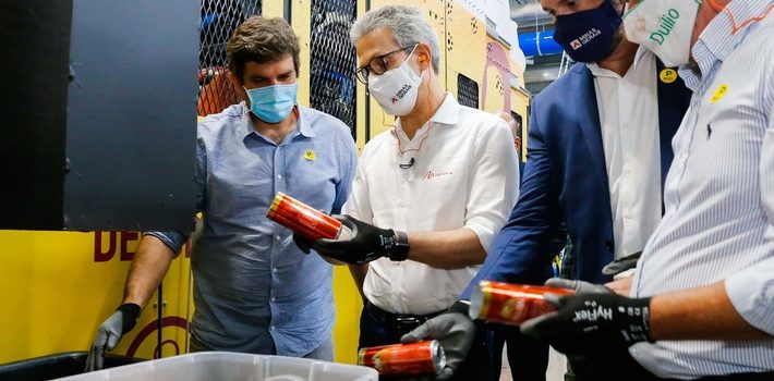 Romeu Zema participa de inauguração de fábrica de latas da Ambev em Sete Lagoas e visita obras do Anel Viário no município