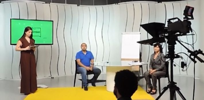 Estado leva sala de aula para a casa de milhares de estudantes