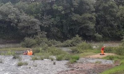 Homem morre após se desequilibrar em cachoeira de Uberaba enquanto tirava foto