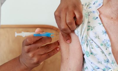 Covid-19: vacinação de idosos em instituições de longa permanência é encerrada em Uberaba