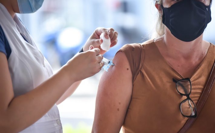 Pré-cadastro para vacinação contra a Covid-19 é disponibilizado para a população de Uberaba