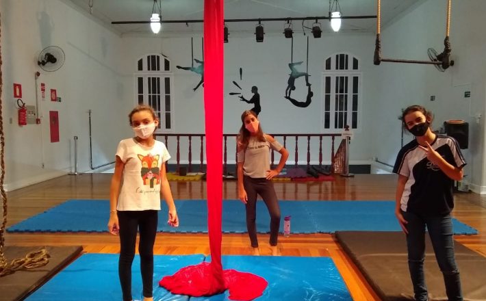 Centro Cultural Sesiminas Uberaba ainda tem vagas para Circo e Ballet