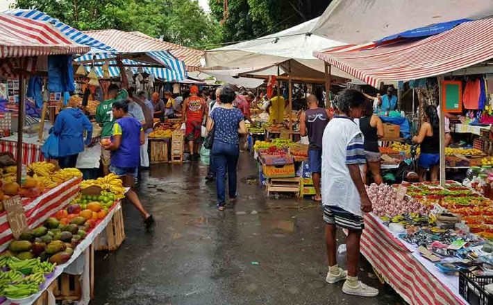 Feiras livres vespertinas podem funcionar até às 20h