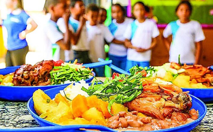 Semed institui comissões para cuidar da alimentação escolar