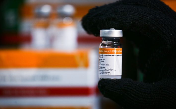 Covid-19: mais de 14 milhões estão com segunda dose da vacina atrasada