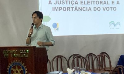 Rotary Club de Uberaba promove palestra sobre a importância do voto