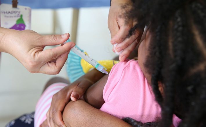 Campanha de vacinação contra gripe imunizou apenas 25% do público
