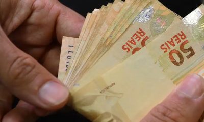 Salário mínimo de R$ 1.412 começou a ser pago nesta quinta-feira