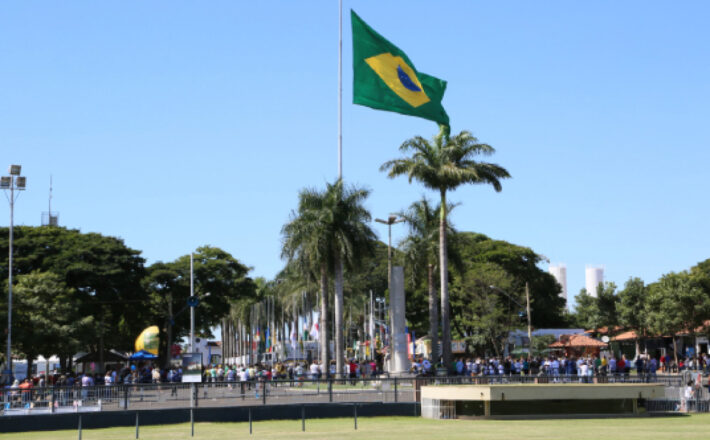 Prefeitura e parceiros lançam, na próxima semana, o Programa Uberaba + Genética Prefeitura e parceiros lançam, na próxima semana, o Programa Uberaba + Genética