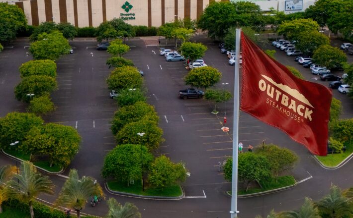 Outback Steakhouse chega ao Shopping Uberaba