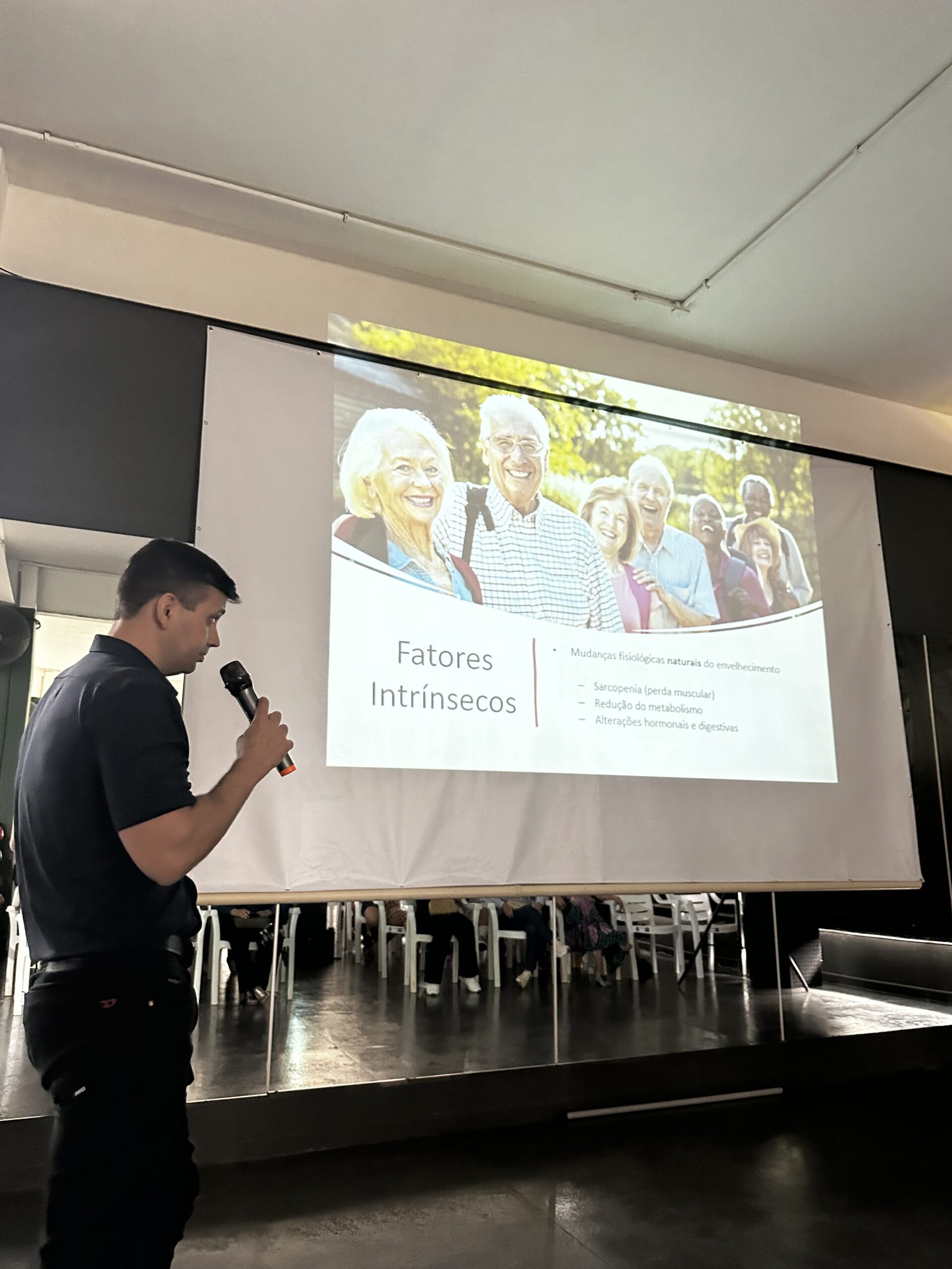 Fit Uirapuru promove encontro do projeto Grupos Especiais