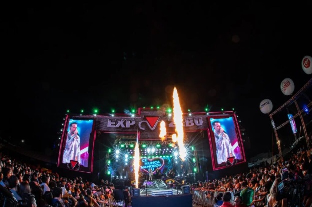 ExpoZebu Rodeo Shows 2026: Estrutura de gigante e plano de segurança robusto garantem conforto aos milhares de fãs no Parque Fernando Costa