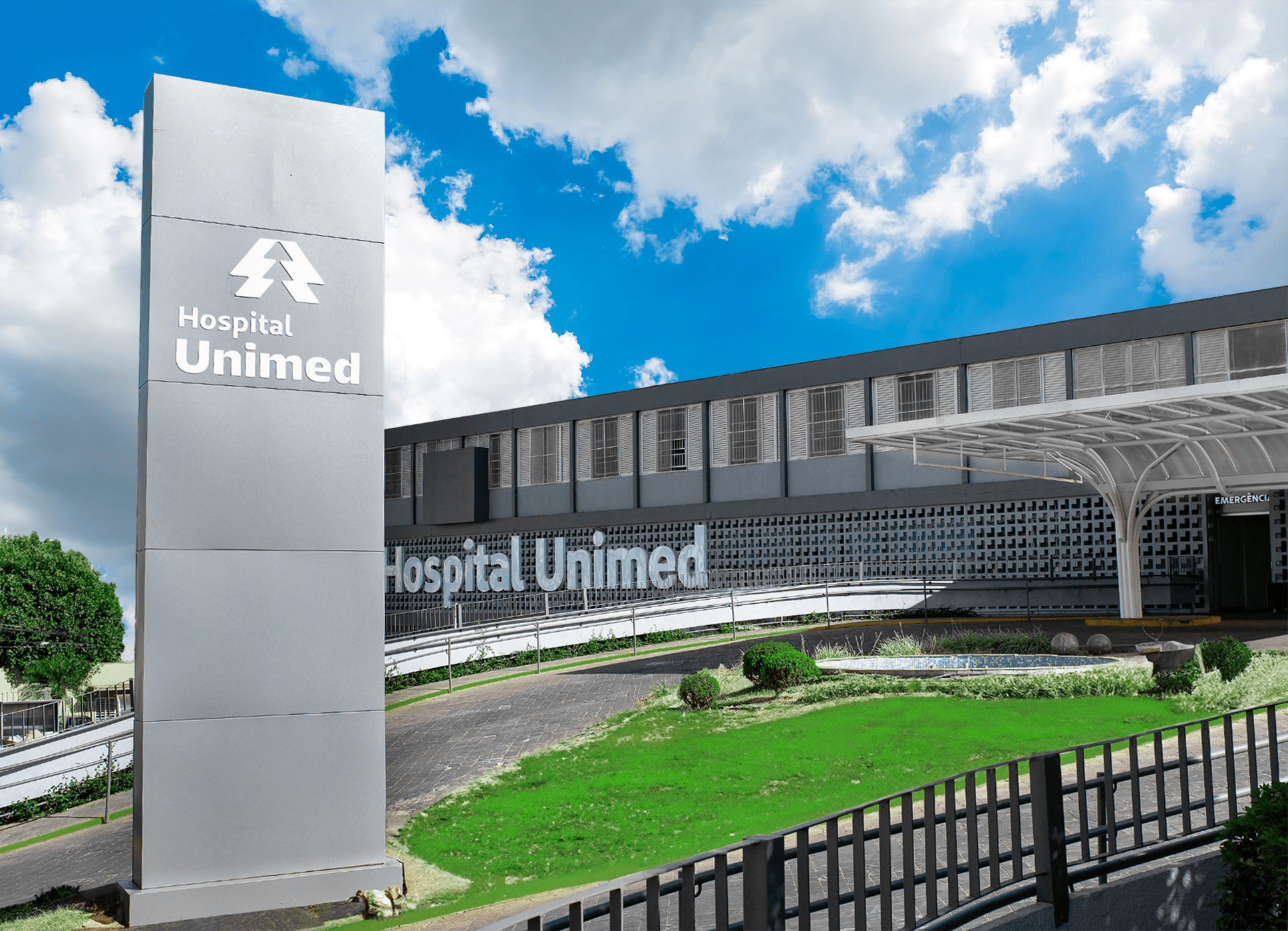 Unimed celebra missa na capela do hospital em homenagem aos trabalhadores
