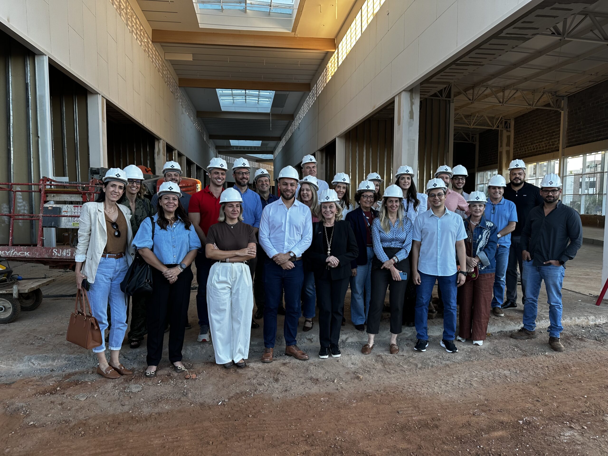 ACIU reforça missão em visita ao Shopping Uberaba